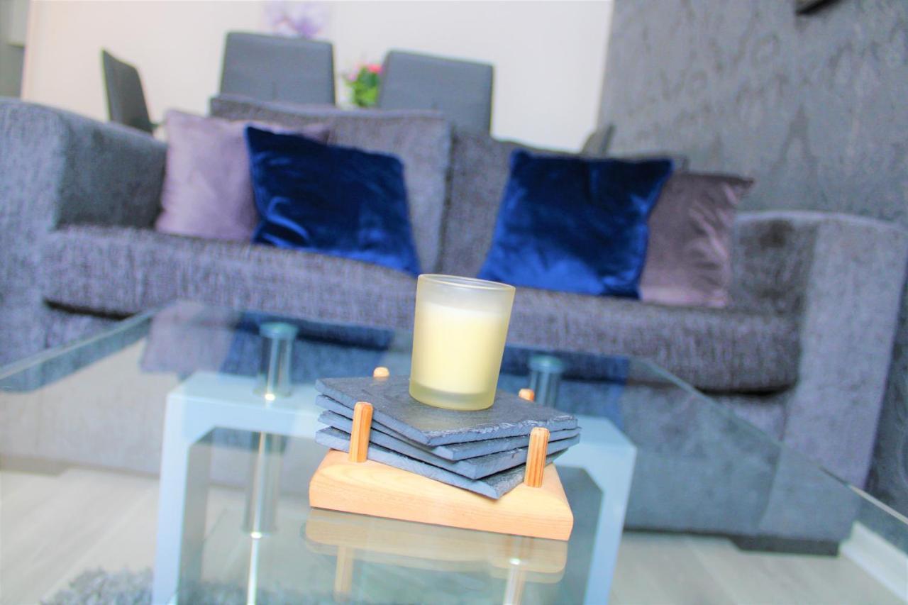 Homely And Budget Friendly 3 Bed House Sleeps 6 Free Parking! ميلتون كينيز المظهر الخارجي الصورة